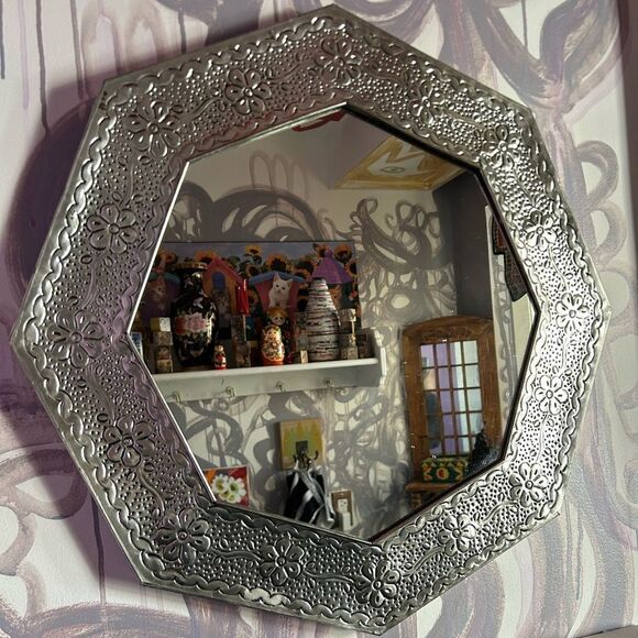 Vintage Mexican Tin Mirror Handcrafted - Hammered Hexagon - Picture 1 of 12